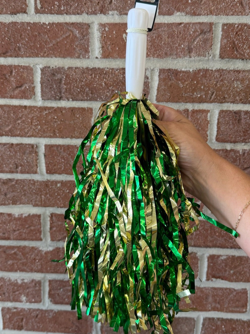 Shiny Pompom